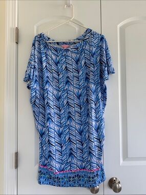 Lilly Pulitzer Blue & White Patterned Short-Sleeve Mini Dress